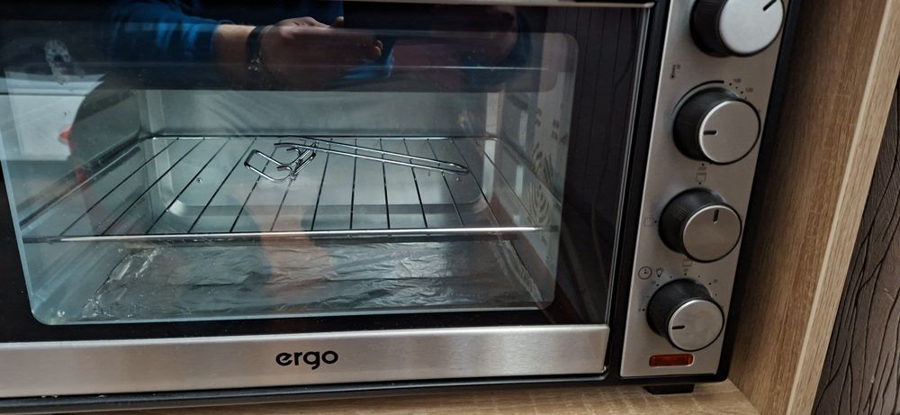 Духовка електропечь Ergo вместе с тумбой