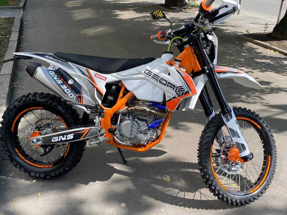 Мотоцикл GEON DAKAR GNS 300