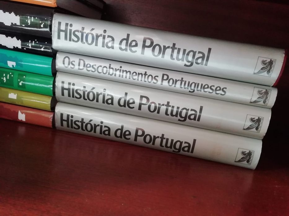 Historia de Portugal (3 volumes) + Os Descobrimentos Portugueses