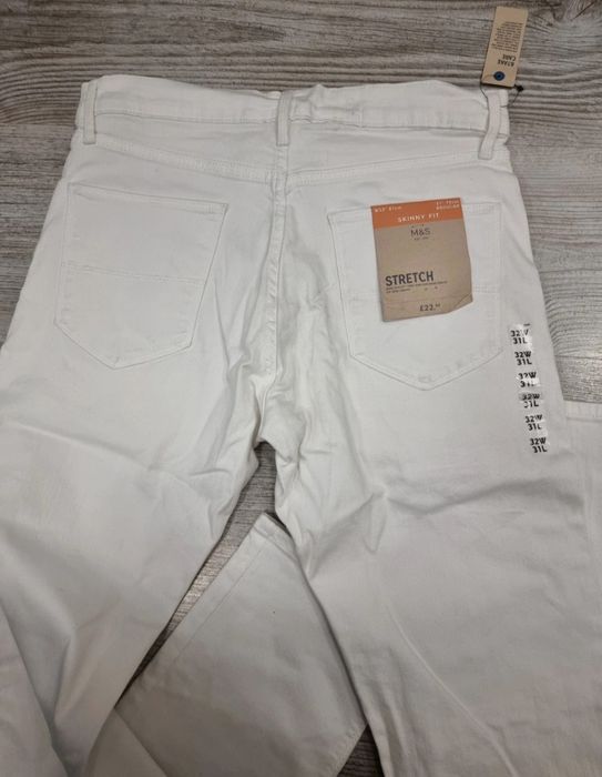 Białe spodnie rozciągliwe marks&Spencer xl