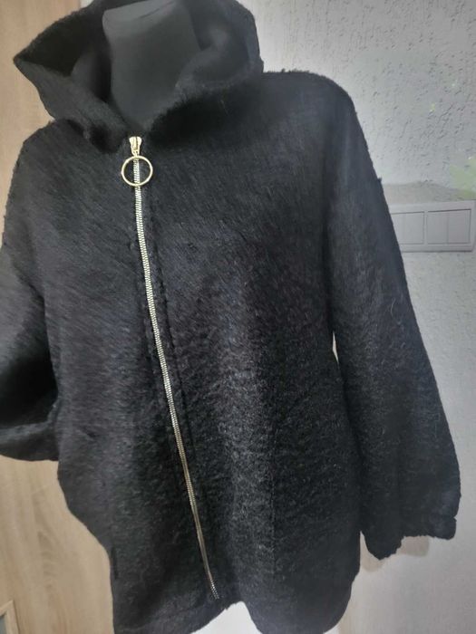 Czarna ciepła bluza 40  42