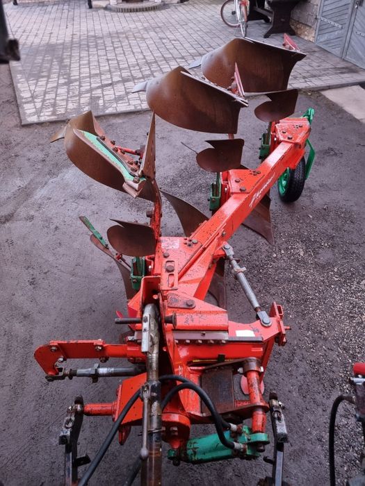 Pług Kverneland ld85 obrotowy 3 skibowy