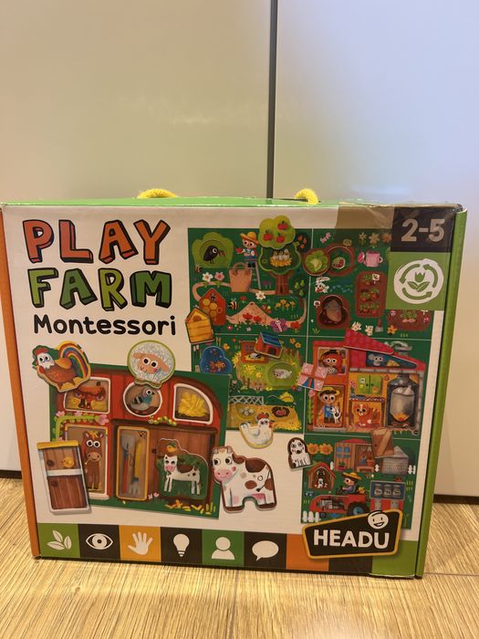 Play farm montessori