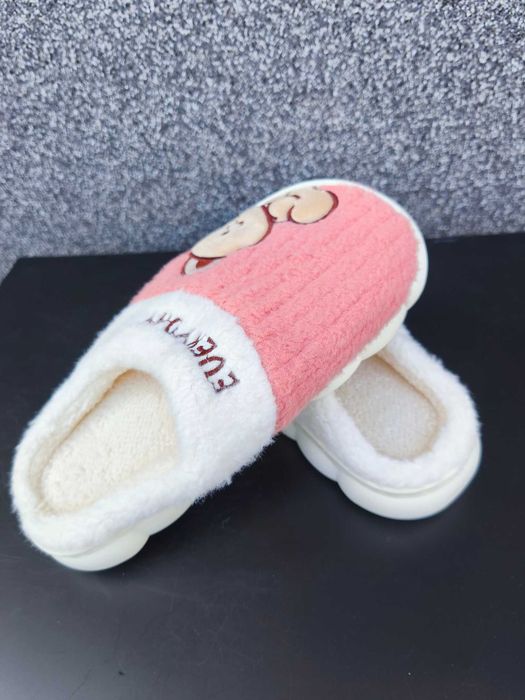 Wyprzedaż Kapcie damskie nowe pomarańcz 40-41 ocieplane 24cm