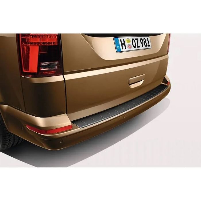 listwa ochronna na zderzak tylny t6/t6.1  czarna