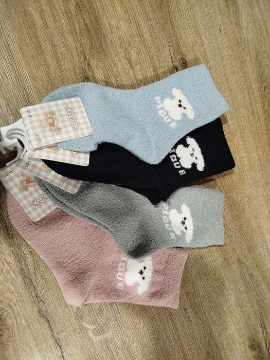 Skarpetki dziecięce, wełniane rozmiar 27-30 miłe w dotyku