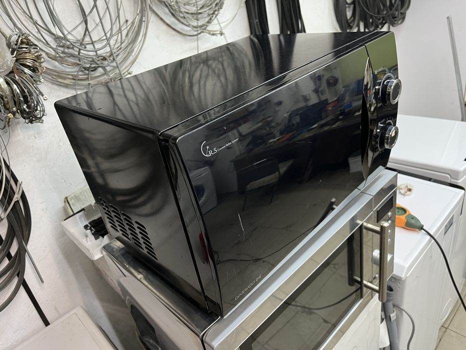 Мікрохвильова піч Deawoo