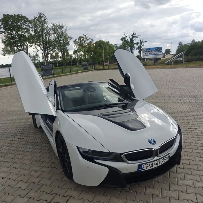 BMW i8 super stan, niski przebieg, możliwość finansowania zakupu auta