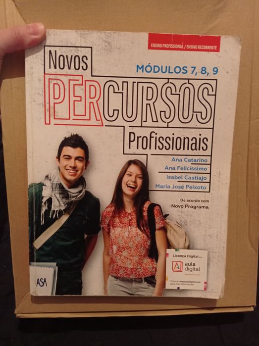 Livro escolar de Português