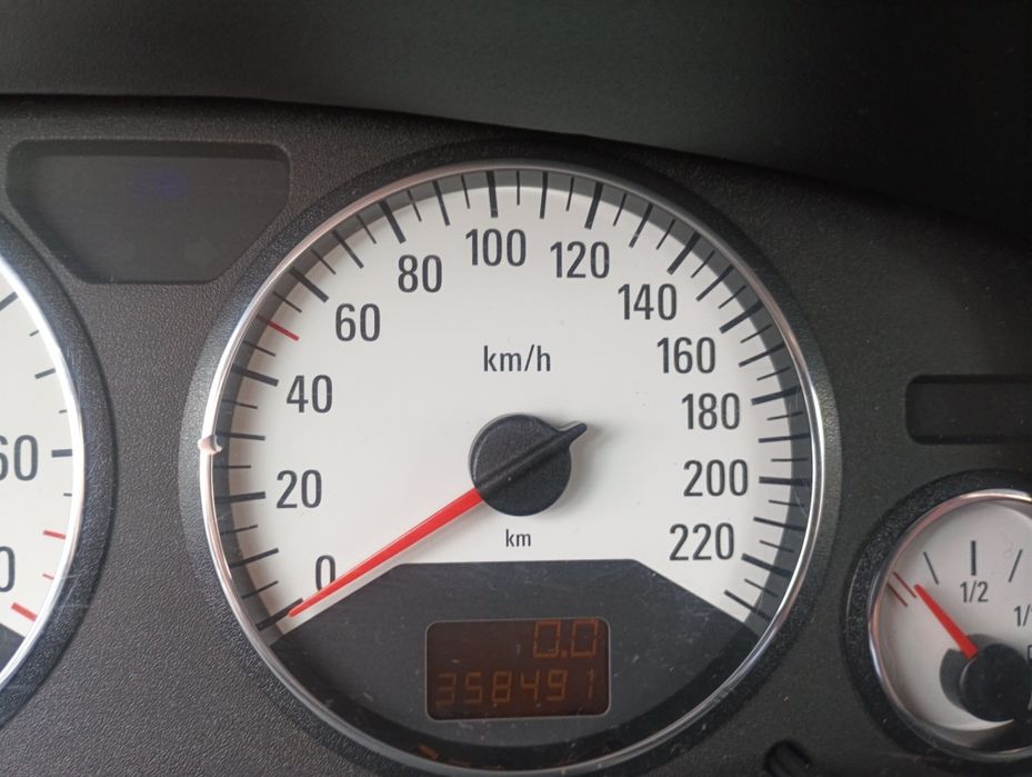 Sprzedam Opla Zafira 7 osobowy