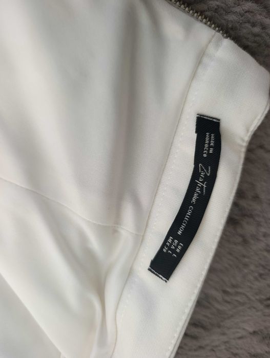 Vestido branco pérola elegante