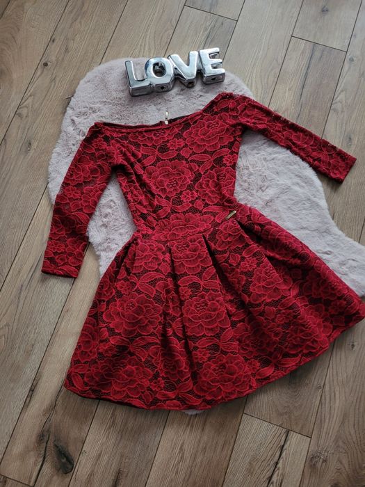 Elegancka sukienka koronkowa bordo S Moriss xs