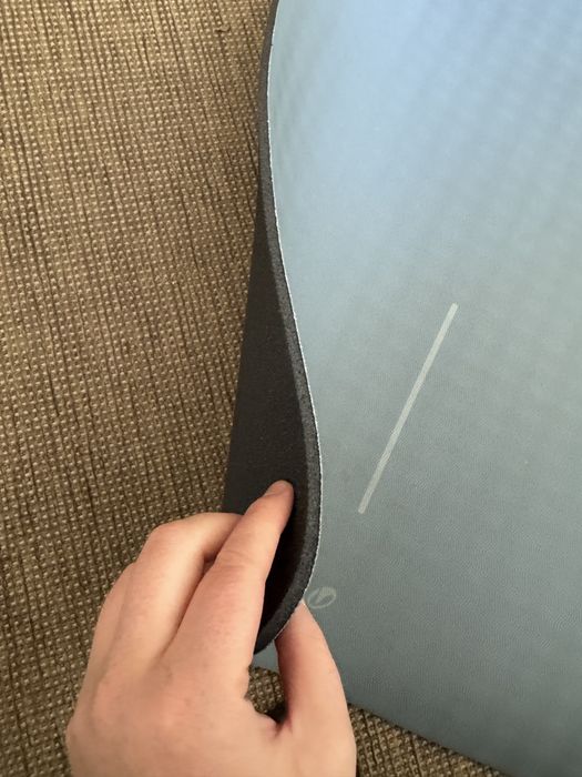 Yoga tapede, quase novo