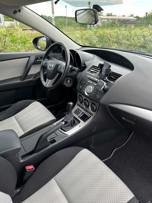 Mazda 3 1,6 benzyna salon Polska