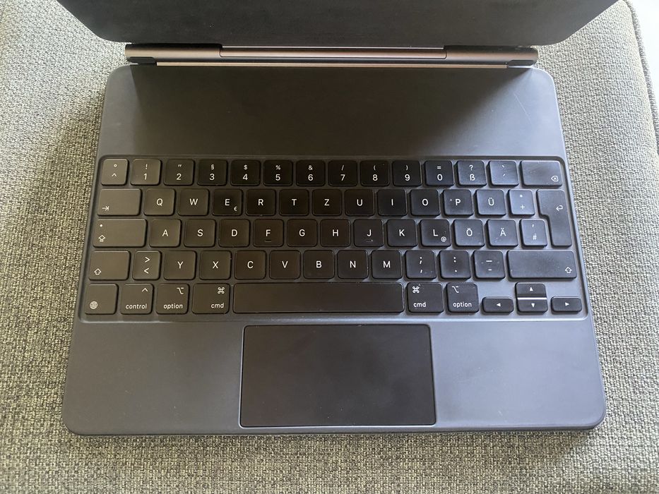 iPad Magic keyboard