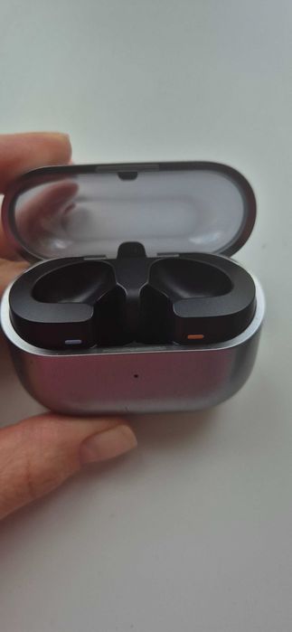 Кейс для навушників Samsung Galaxy Buds3 SM-R530 Silver