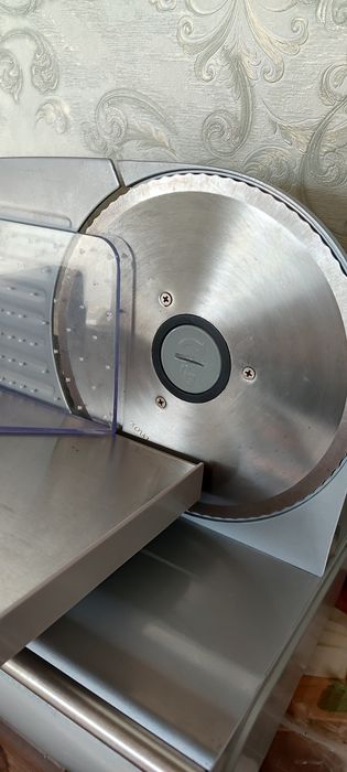 Скиборізка(слайсер) Gorenje R 506 E