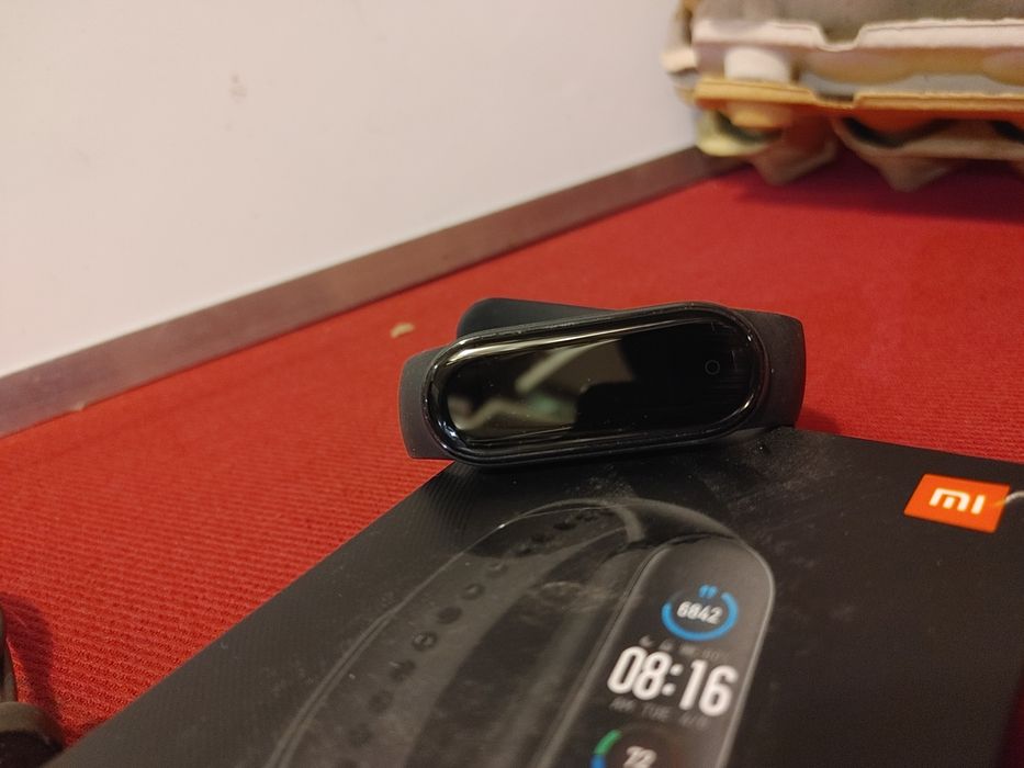 Xiaomi Mi band 5