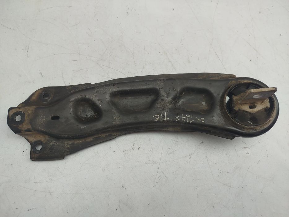 Braço de suspensão trás esquerdo MERCEDES-BENZ Classe A (W176)