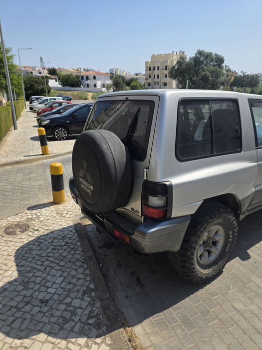 Mitsubishi Pajero v20 2.8 GLS
