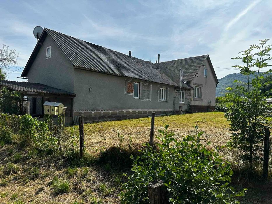 Продається будинок в с. Добрянське