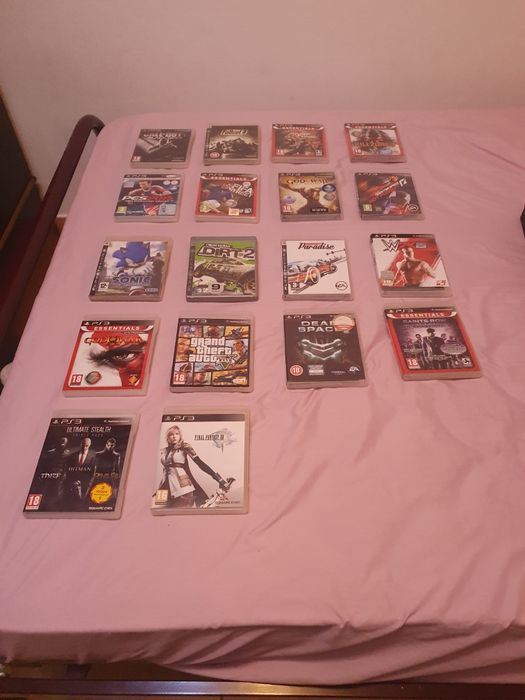 Troco meu ps3 super slim em ótimo estado por um ps4 com controles e cabos