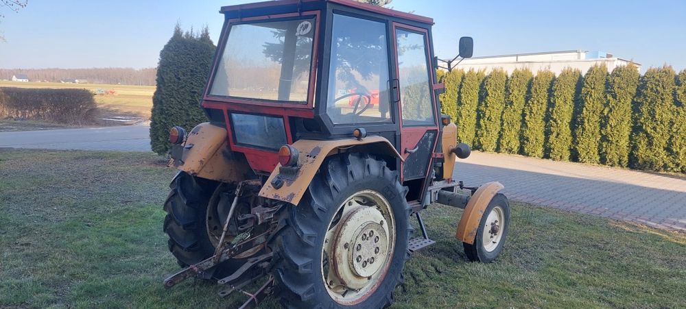 Sprzedam ursus c 330 z kabina 1985 rok