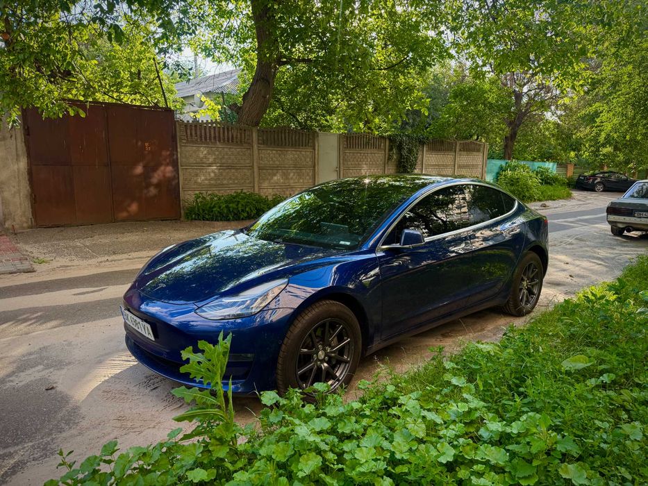 Tesla Model 3 оренда з правом викупу