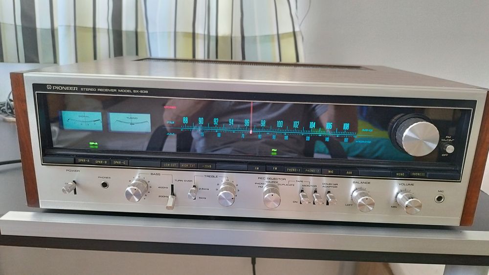 Amplituner Pioneer SX 838