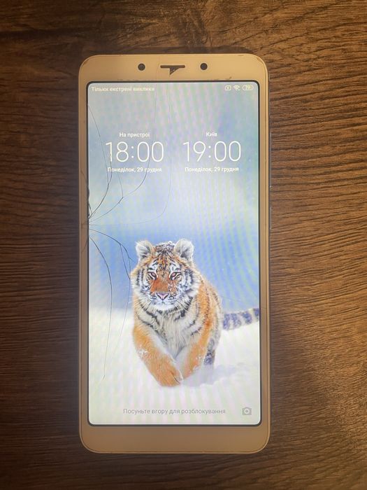 Продам телефон Redmi 6A