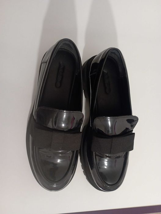 Sapatos senhora Aldo.