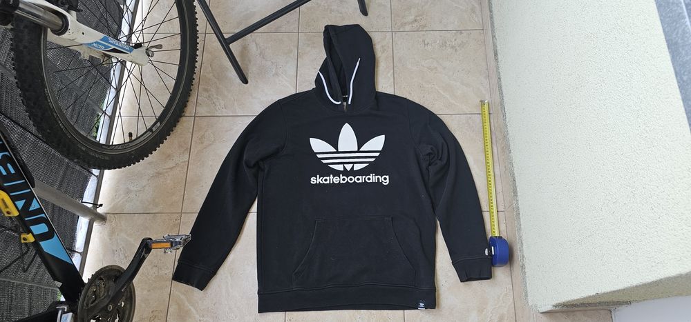 Adidas męska bluza z kapturem rozmiar M wymiary na zdjęciach