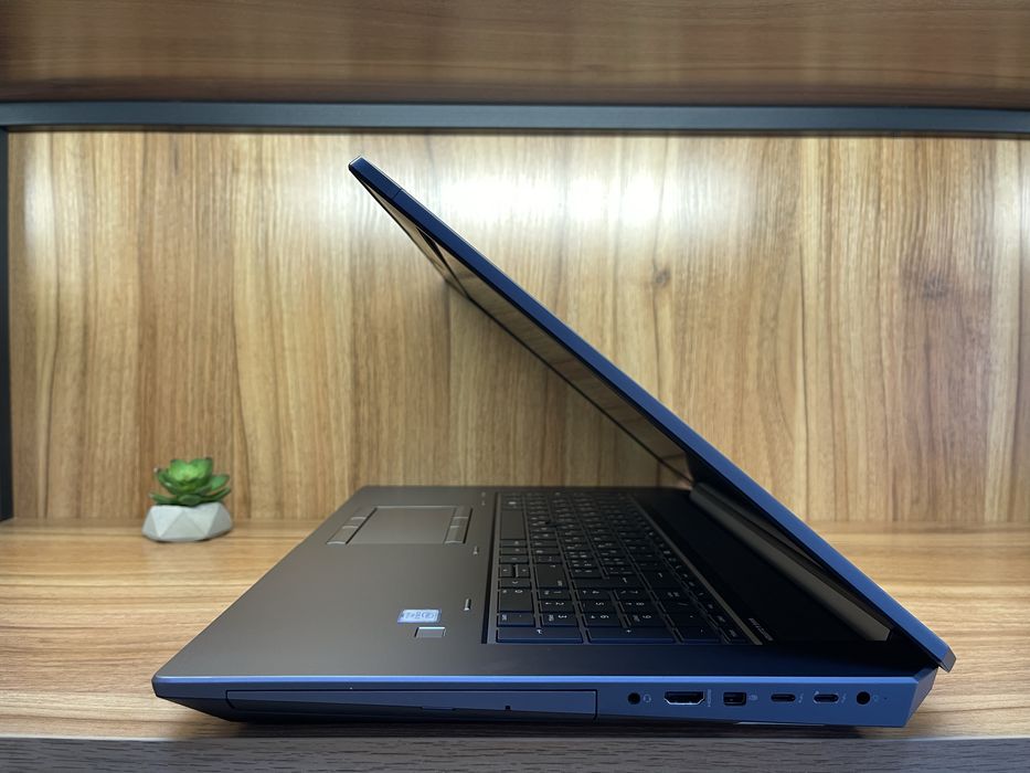 Ноутбук HP ZBook 17 G6/i7-9850H/16Gb DDR4/512Gb/17" IPS/RTX 3000 (6Gb)