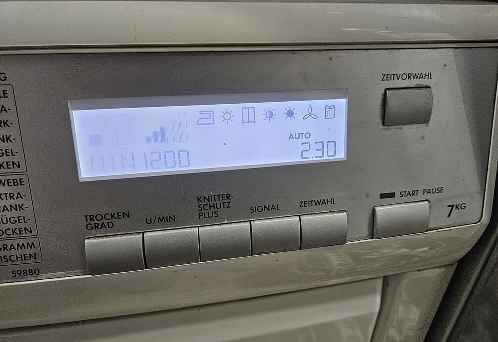 Сушка AEG, 7 кг.