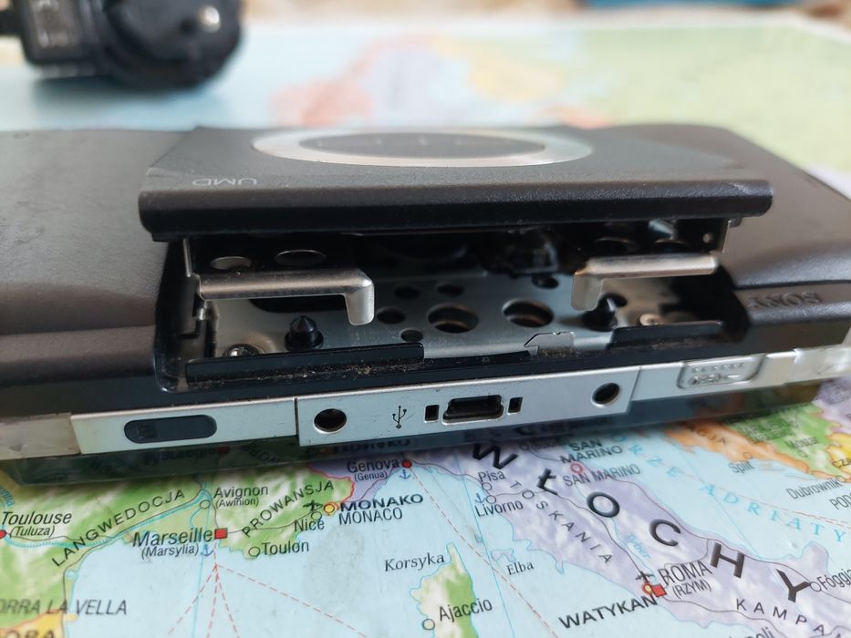 Konsola sony psp 1004 32gb 100 gier