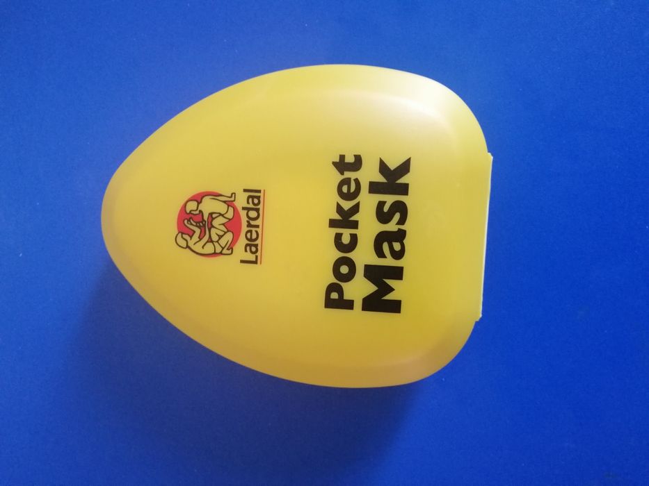 Рятувальна маска дітям і дорослим