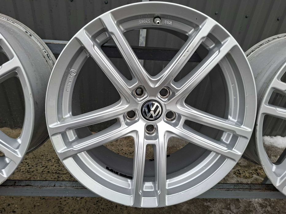 Диски Dezent5/112 R18 8J ET30 2020рік .