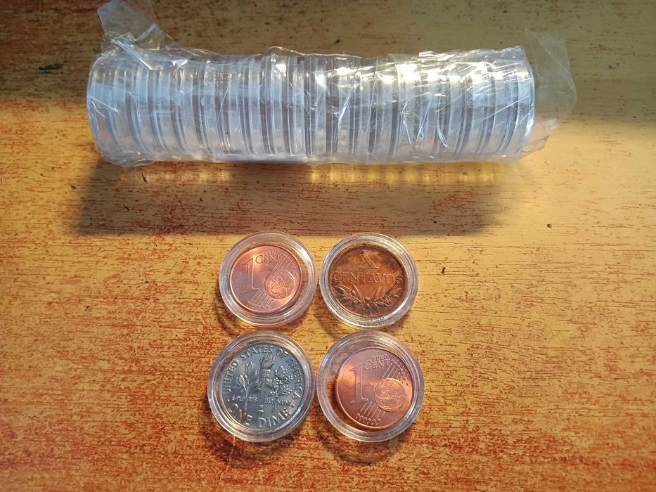 capsulas e expositores para moedas ou outros artigos