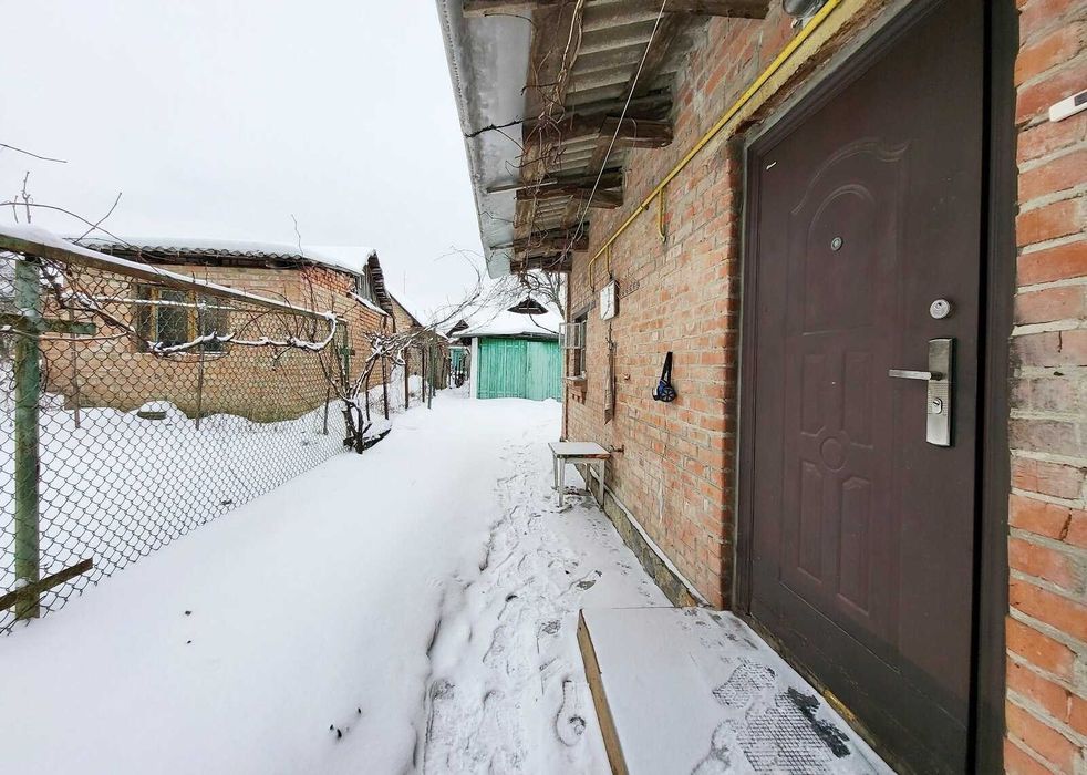 Продаж частини будинку в Центрі