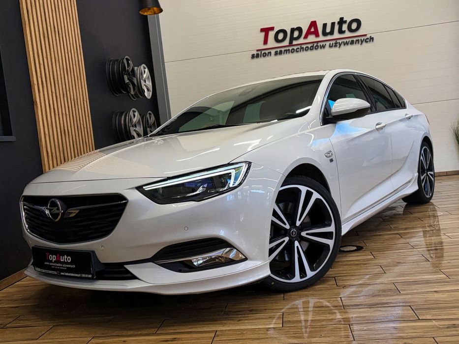 Opel Insignia 2.0T *260KM* 4X4 *IntelliLux* bezwypadkowa* zarejestrowana *AGR* BOSE*