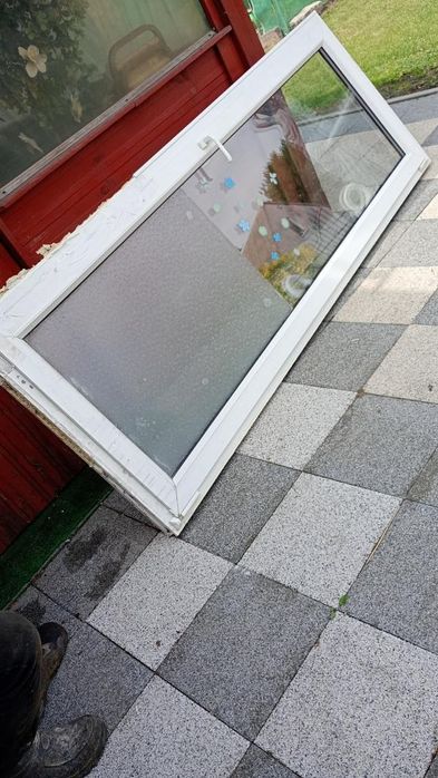 Sprzedam drzwi balkonowe