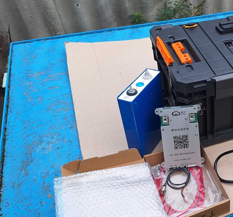 Мощная Зарядная станция EcoFlow-1400 Втч-220в-1000W-Блютуз-Экран