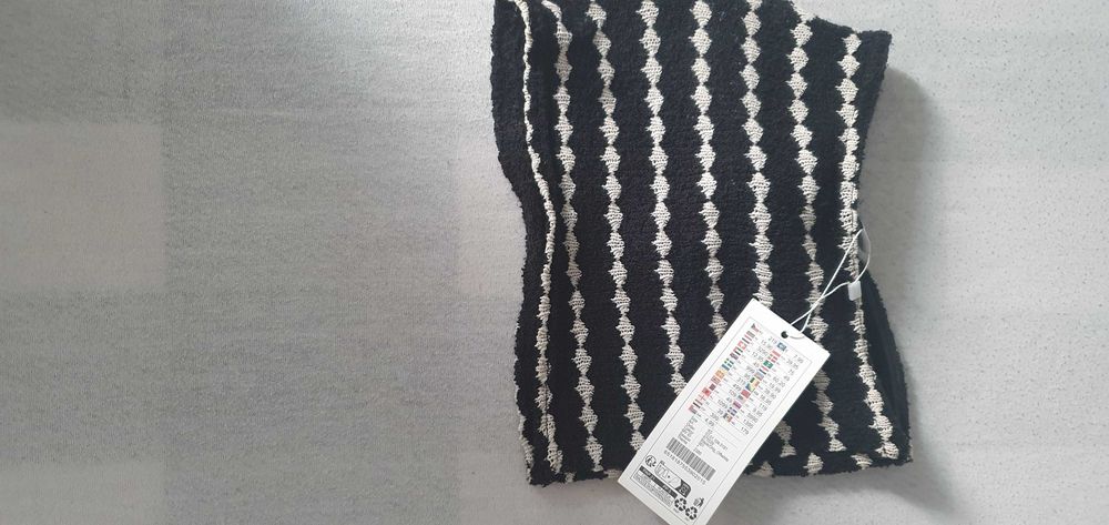 top marki AMISU biało czarny XS
