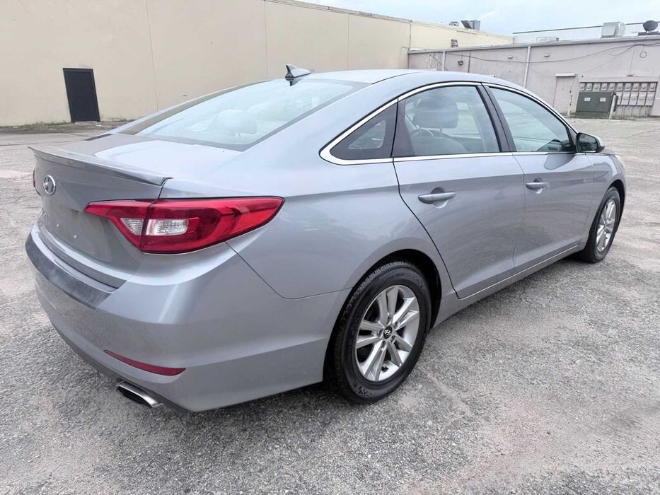 Hyundai Sonata      2017