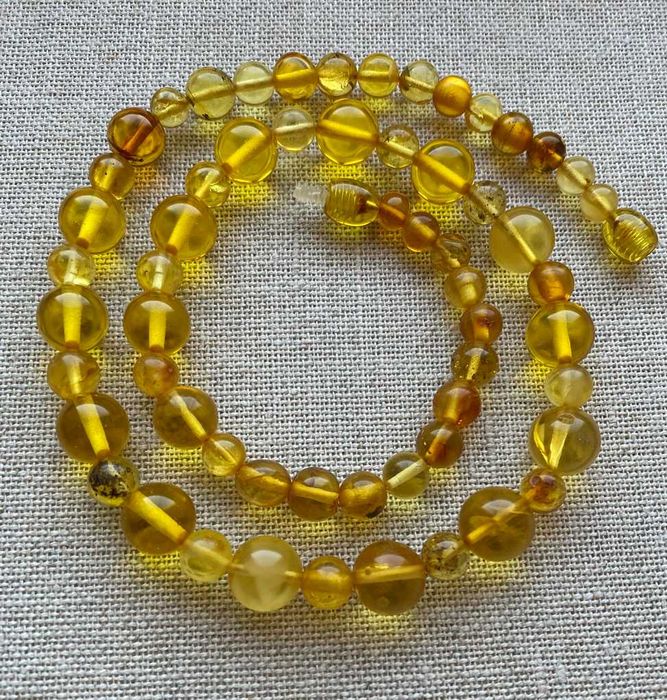 Натуральный  янтарь. Бусы.