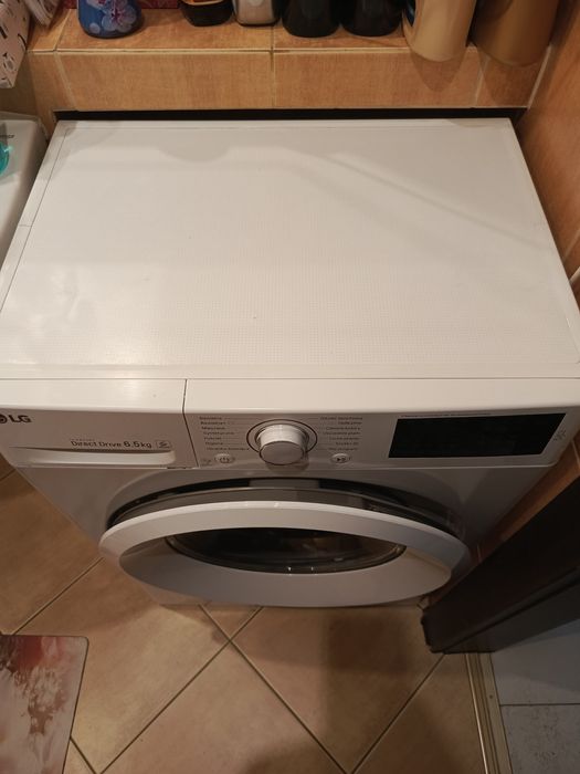 Pralka LG 6,5 kg slim