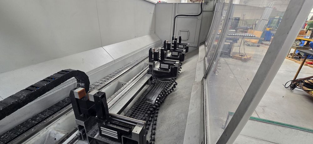 Centro de trabalho Alumínio Fom Industrie