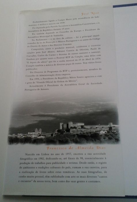 Livro "Campo Maior - As Flores do Povo", de José Niza