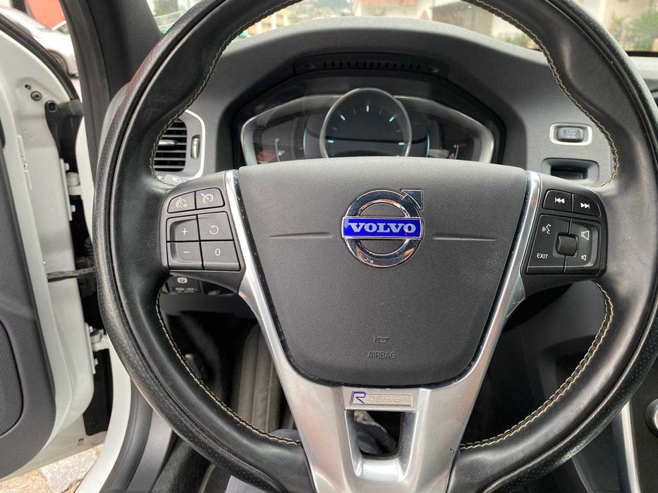 Volvo S60 — fotografia 6