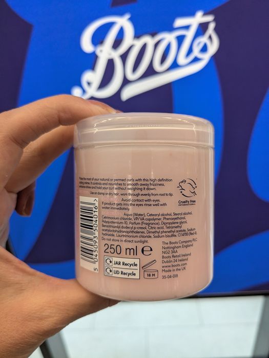 Curl creme Boots krem do stylizacji loków